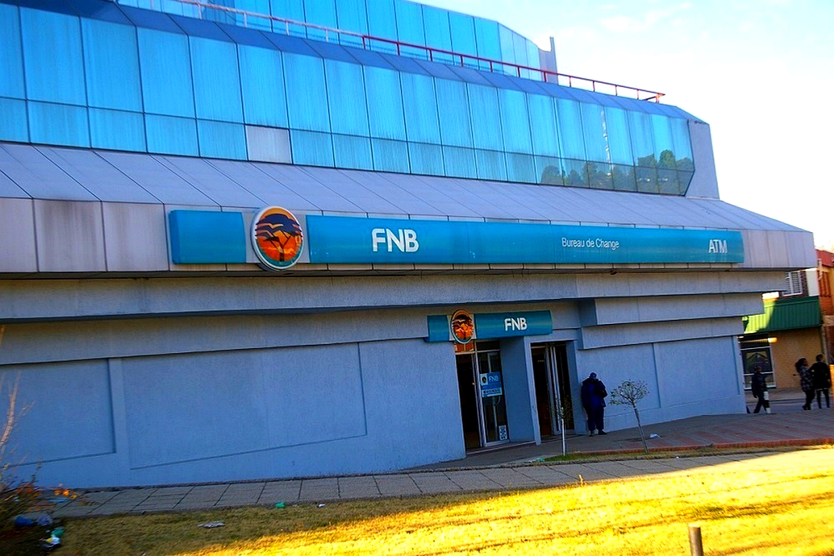 Suspected M4m FNB thieves accuse police of theft