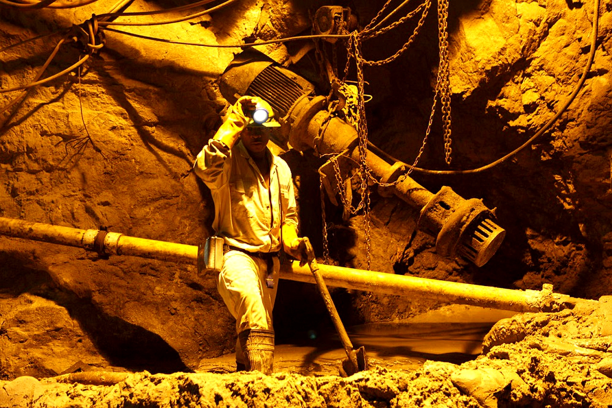 M5 billion for gold miners at stake