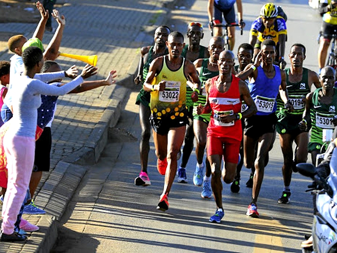 Motsieloa runs Soweto Marathon barefooted