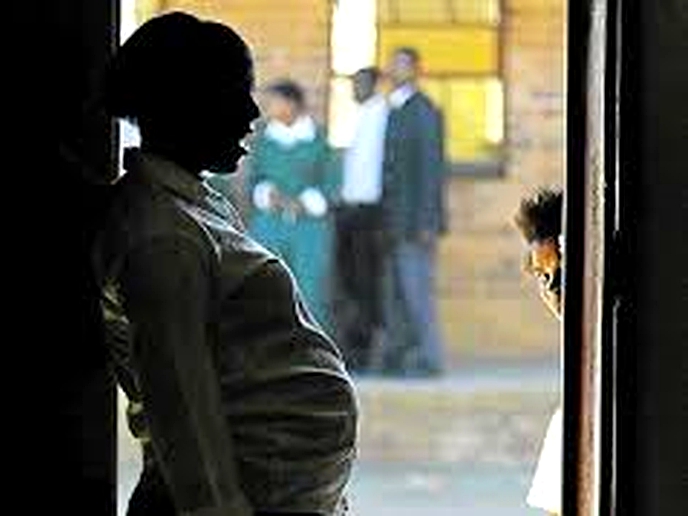 UNESCO ropes in media in curbing teenage pregnancy