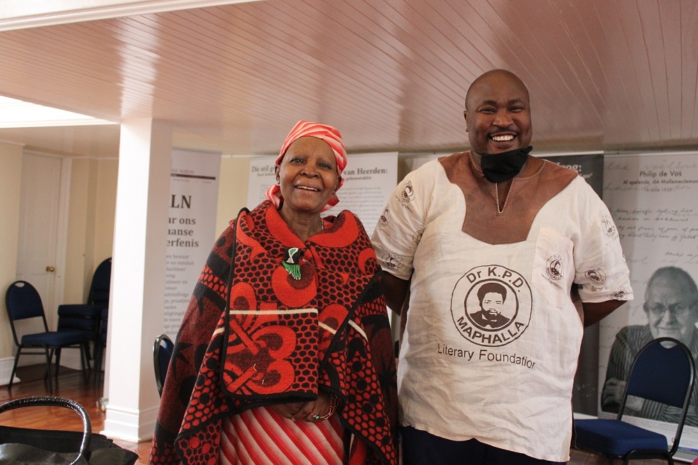 Sehlabo shows young Sesotho writers the cue